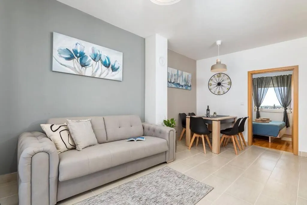 Apartment Luka Fažana Kroatien